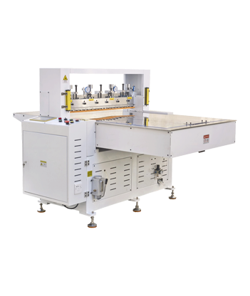 平板裁切機(jī)